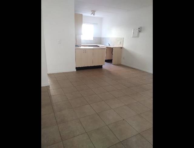 2 BEDROOM PROPERTY TO RENT IN RIETVALLEIRAND